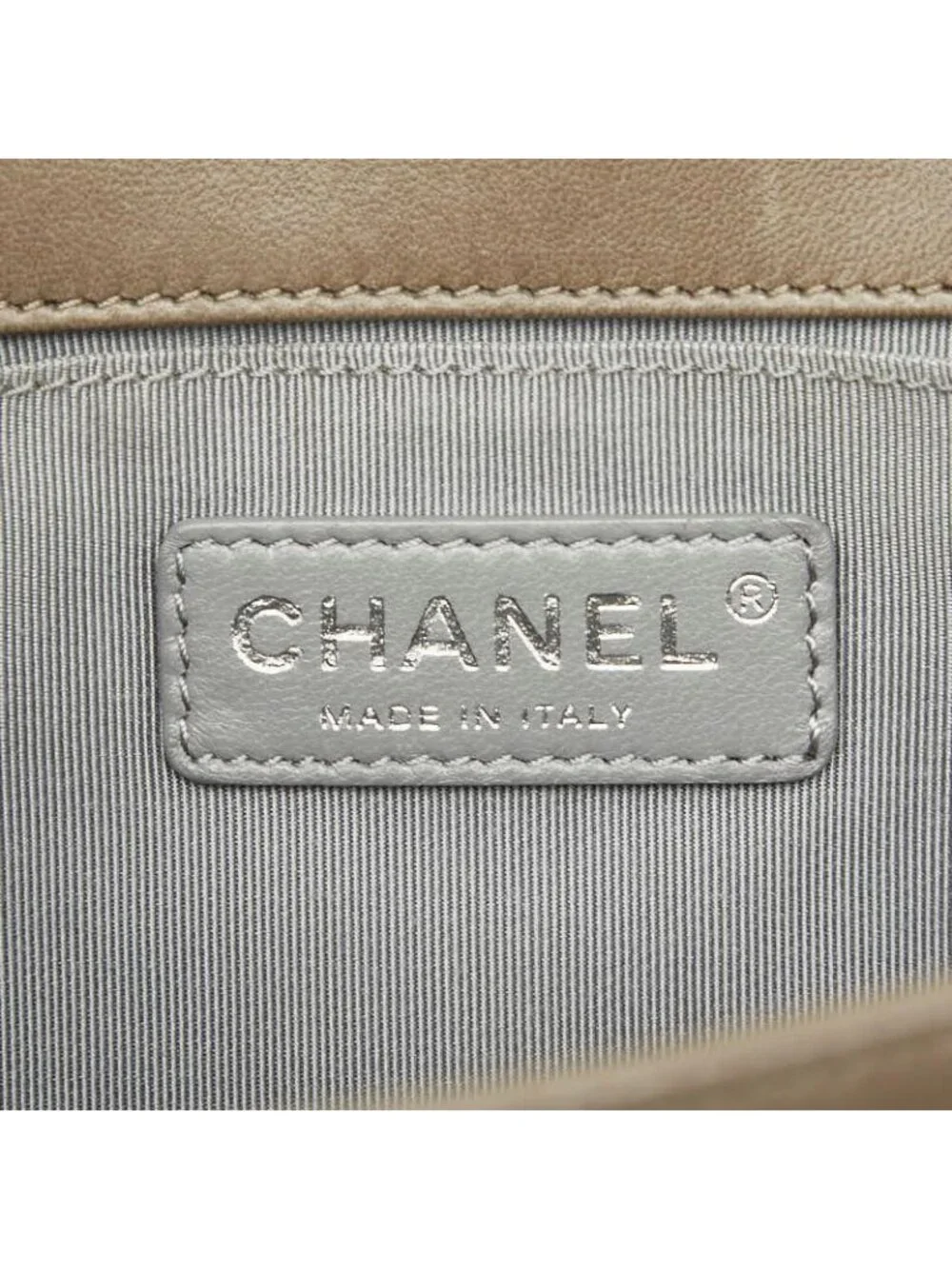 Chanel CC Logo Quilted Boy 25 Chain Shoulder Bag Khaki Green Lambskin
